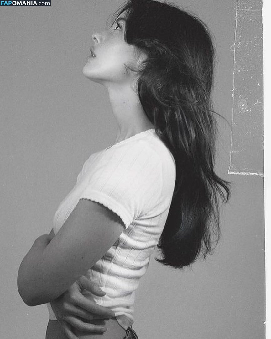 Gracie Abrams / gracieabrams Nud OnlyFans  Fotografie scursă #25