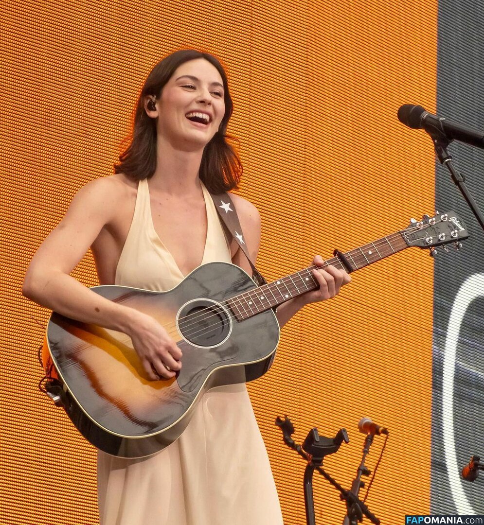 Gracie Abrams / gracieabrams Nud OnlyFans  Fotografie scursă #107