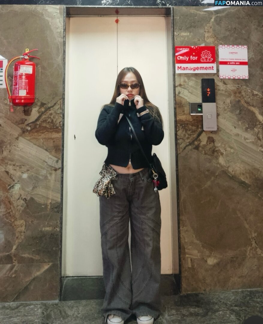 Gungun Sawa / gungunsawa Nud OnlyFans  Fotografie scursă #9