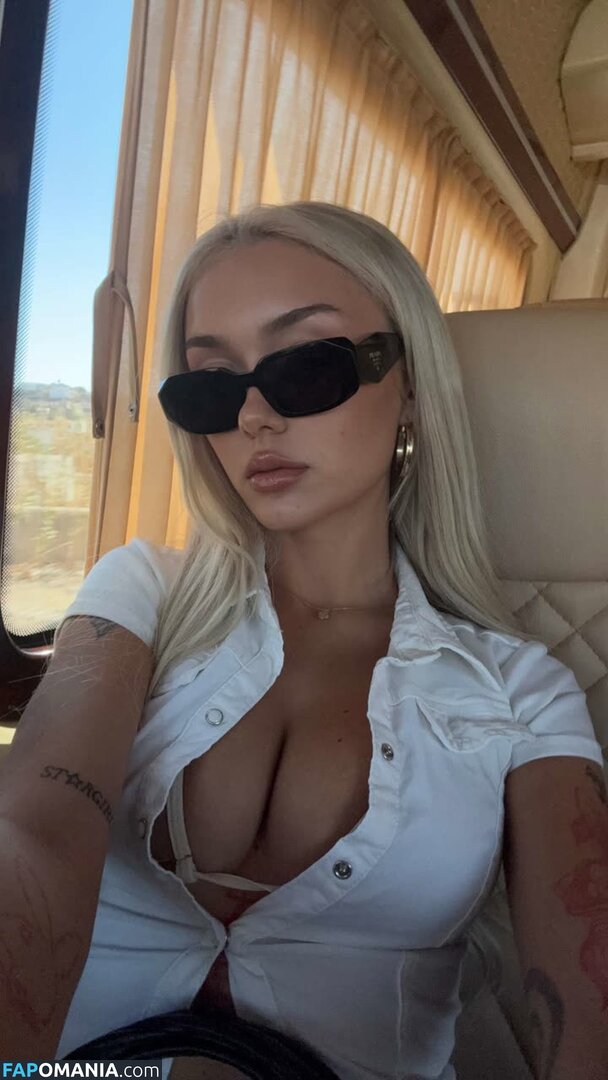 gwendoceline / gwendolynceline Nud OnlyFans  Fotografie scursă #8