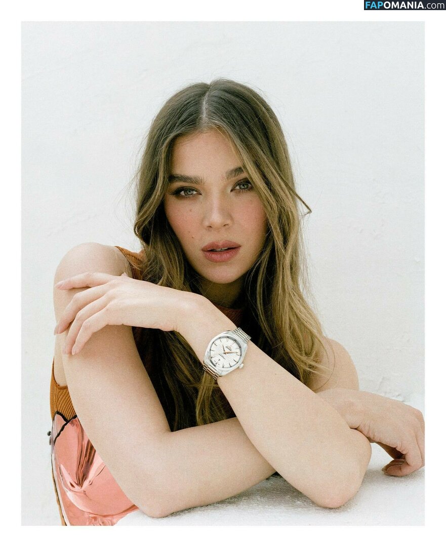 Hailee Steinfeld / haileesteinfeld / https: Nud OnlyFans  Fotografie scursă #49