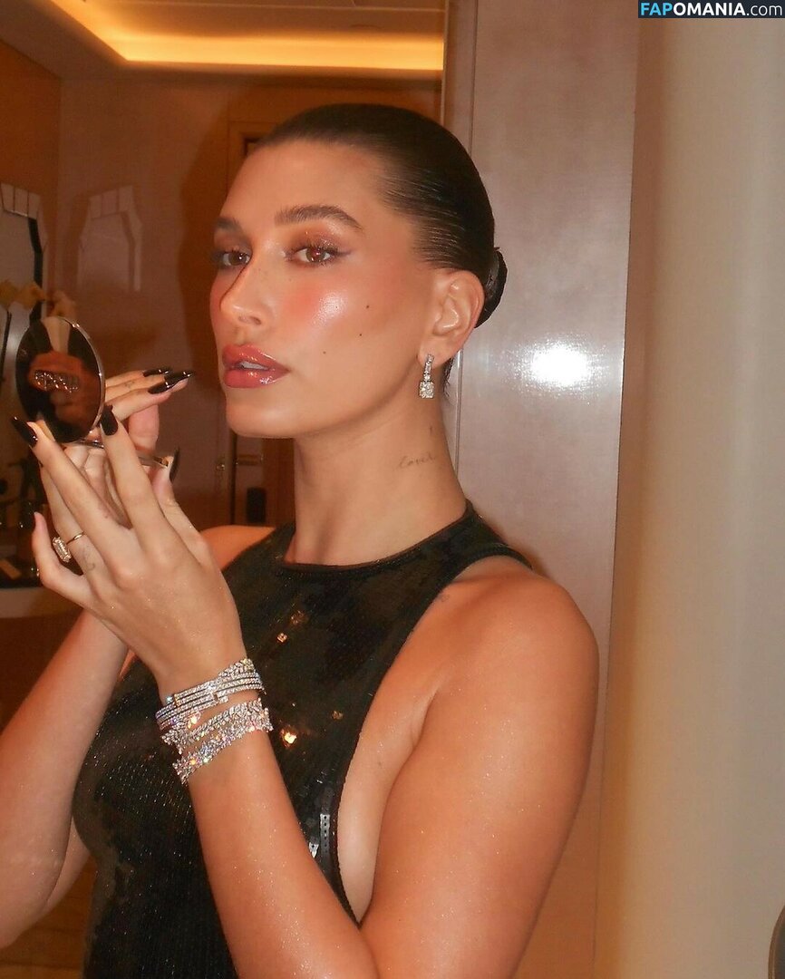 Hailey Baldwin Bieber / haileybieber Nud OnlyFans  Fotografie scursă #287