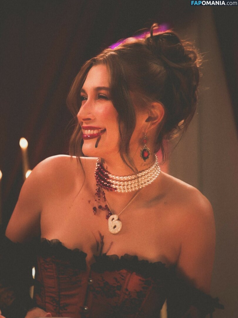 Hailey Baldwin Bieber / haileybieber Nud OnlyFans  Fotografie scursă #392