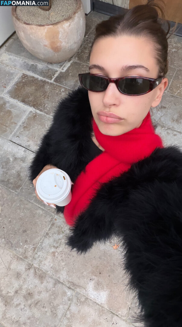 Hailey Baldwin Bieber / haileybieber Nud OnlyFans  Fotografie scursă #654