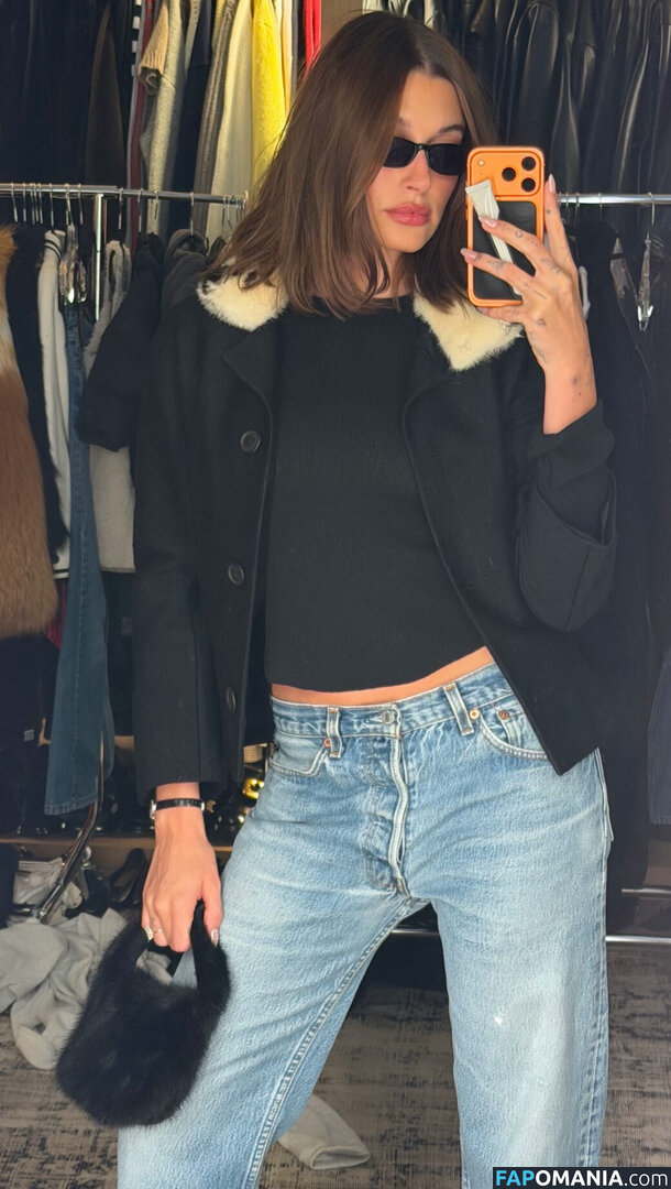 Hailey Baldwin Bieber / haileybieber Nud OnlyFans  Fotografie scursă #655