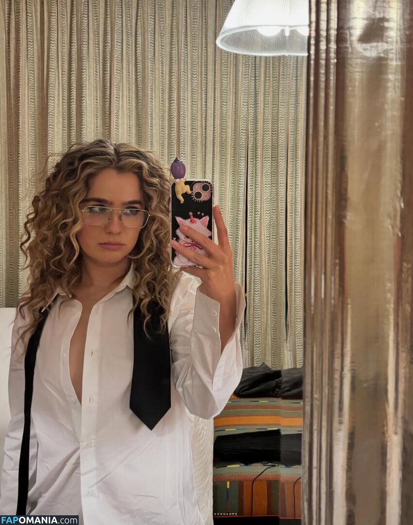 Haley Lu Richardson / haleyluhoo Nud OnlyFans  Fotografie scursă #200