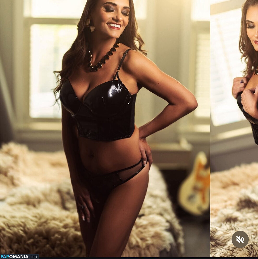 Heidi Gardner / heidigardner / heidilgardner Nud OnlyFans  Fotografie scursă #1