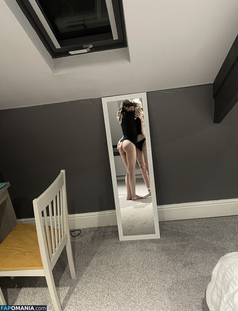 Gizmoer / Hellsantics Nud OnlyFans  Fotografie scursă #1