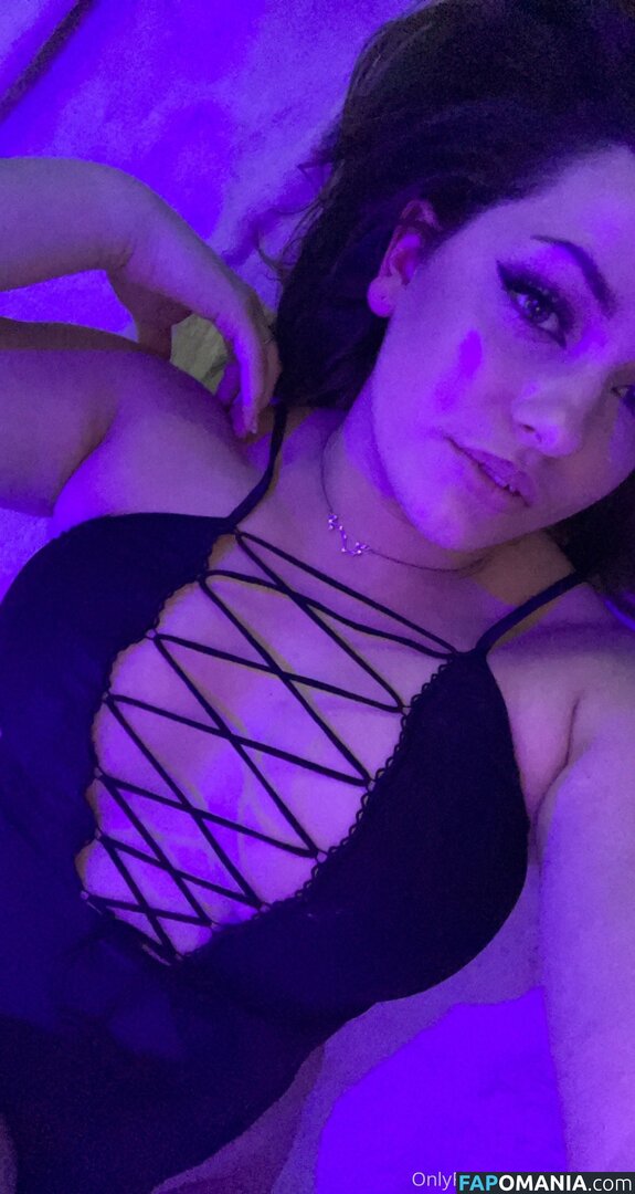 heyitsaddi Nud OnlyFans  Fotografie scursă #9