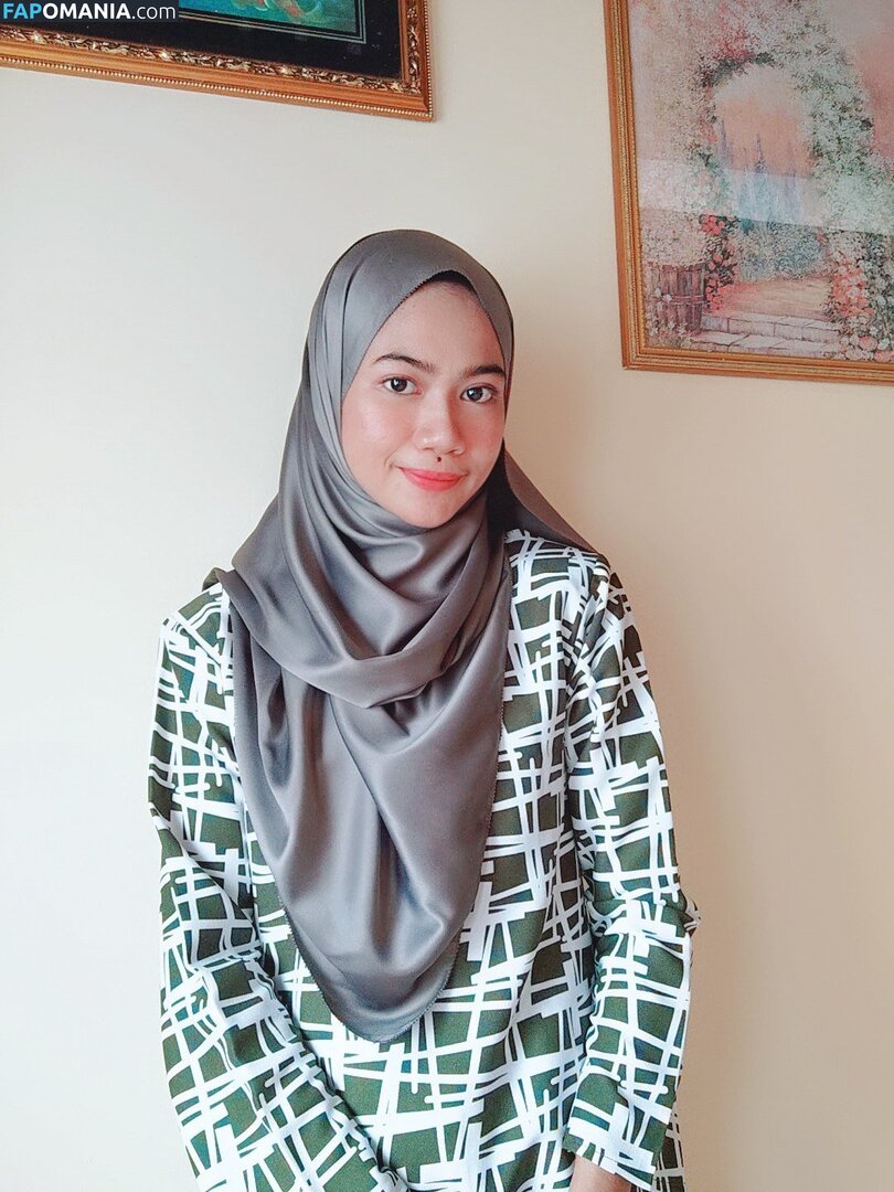 Hijab Off Girls / Hijab On Nud OnlyFans  Fotografie scursă #4