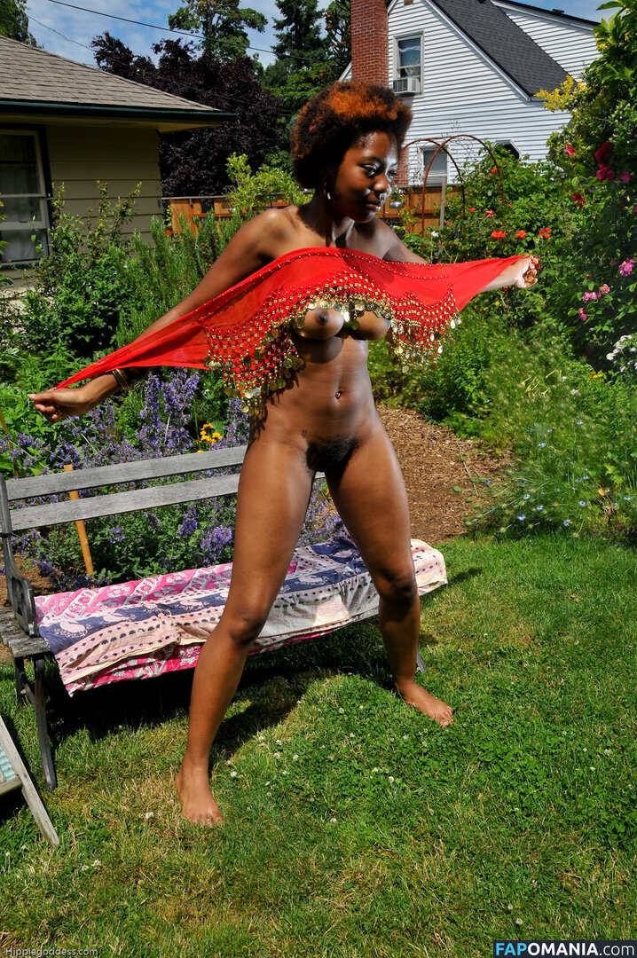 HippieGoddess / hippie___goddess / hippiegoddess69 Nud OnlyFans  Fotografie scursă #17