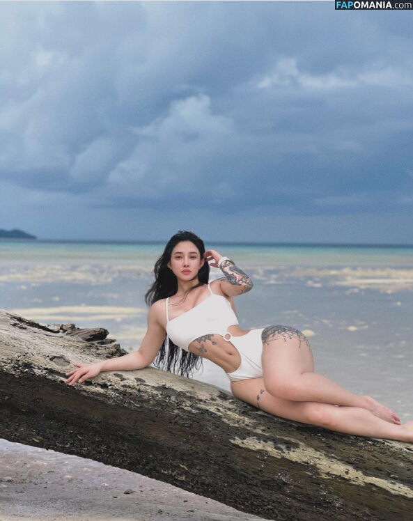 Hitomi Songyuxin / Lindsay78690789 / i_am_hitomi_1994 / songyuxinhitomi Nud OnlyFans  Fotografie scursă #508