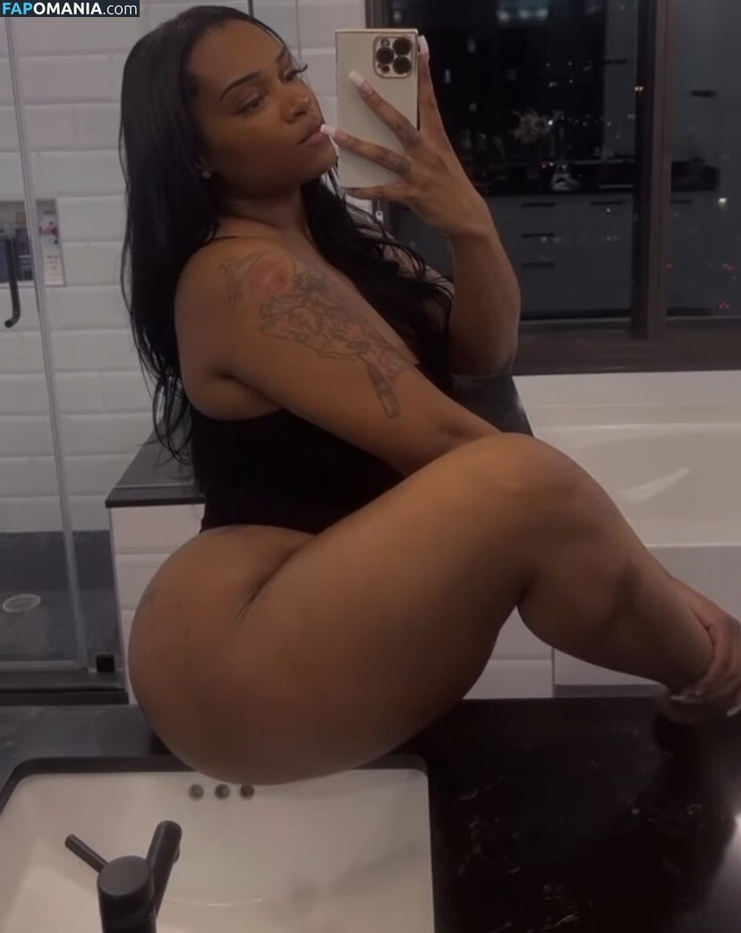 Bulma.xo / holabulma / https: Nud OnlyFans  Fotografie scursă #15