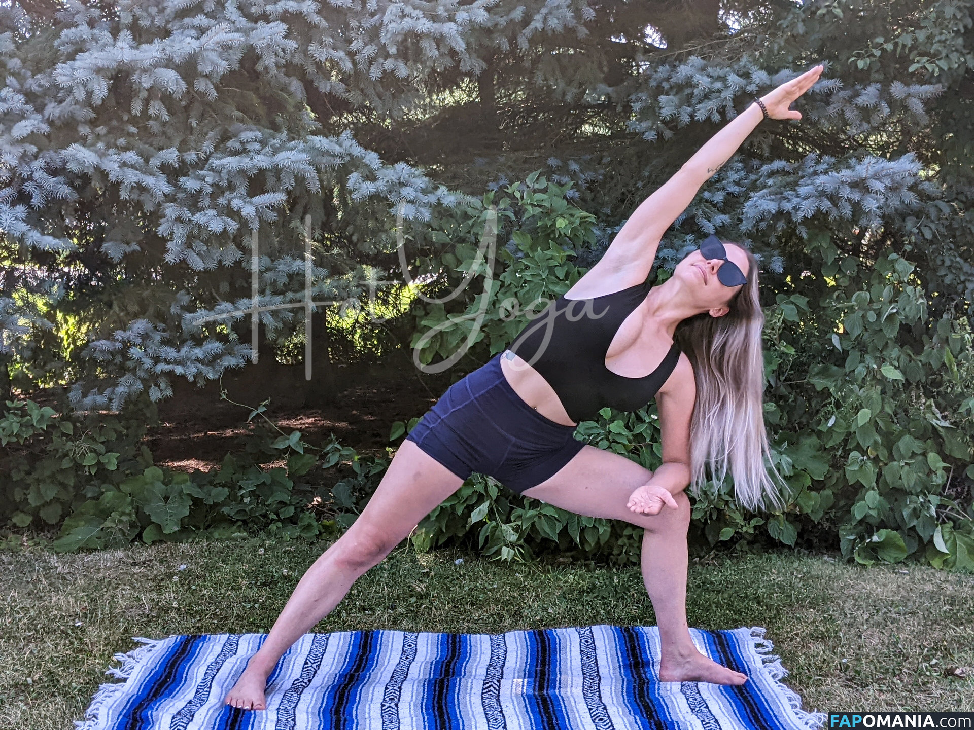 hot-yoga Nud OnlyFans  Fotografie scursă #47