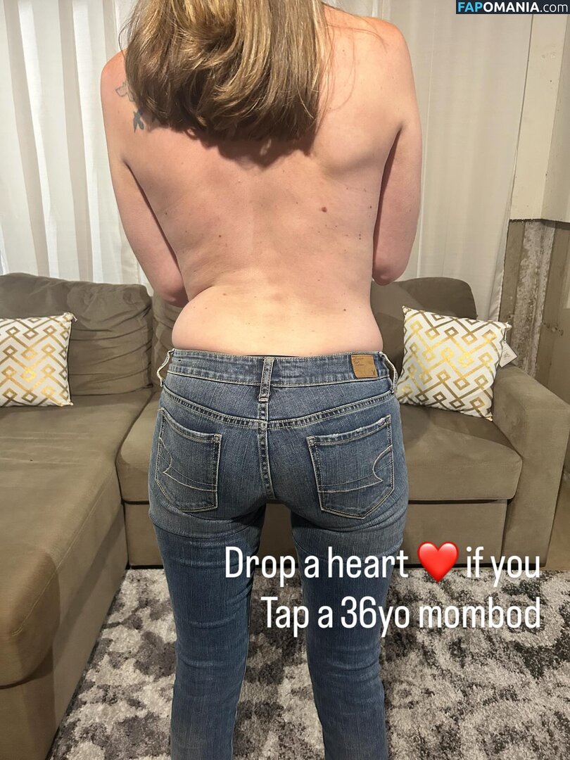 Hotblondemom12 Nud OnlyFans  Fotografie scursă #1