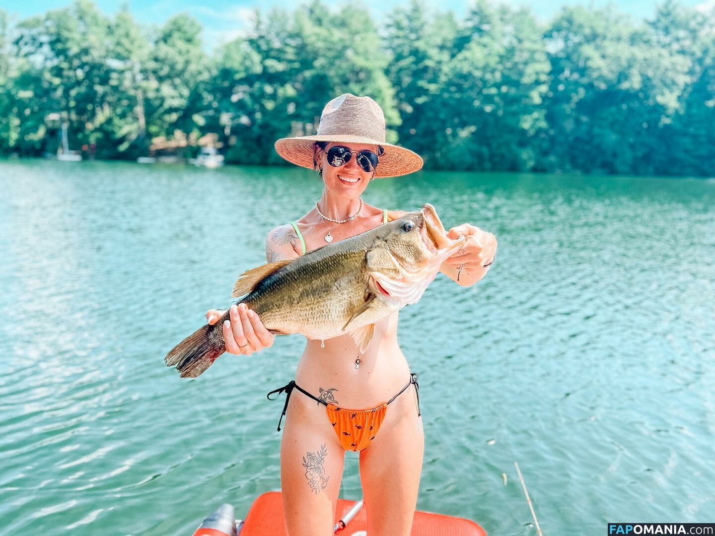 Hottest Fishing / Hunting girls / hotfishingbabes Nud OnlyFans  Fotografie scursă #17