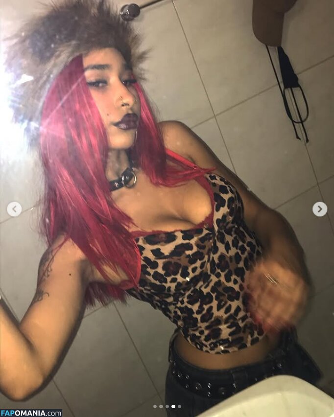 Httvitoria Nud OnlyFans  Fotografie scursă #3
