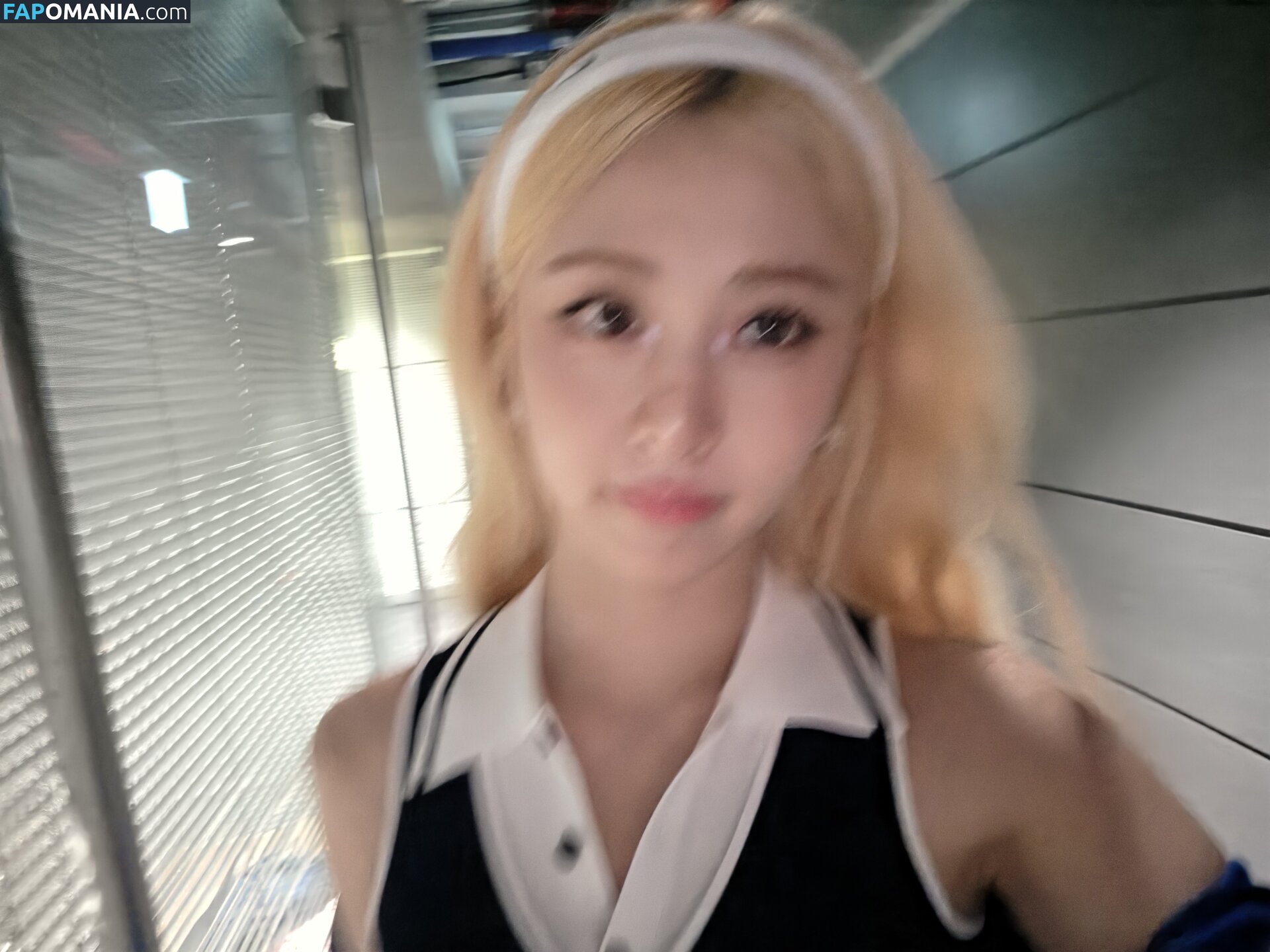 Huh Yunjin 허윤진 / LESSERAFIM / jenaissante Nud OnlyFans  Fotografie scursă #2