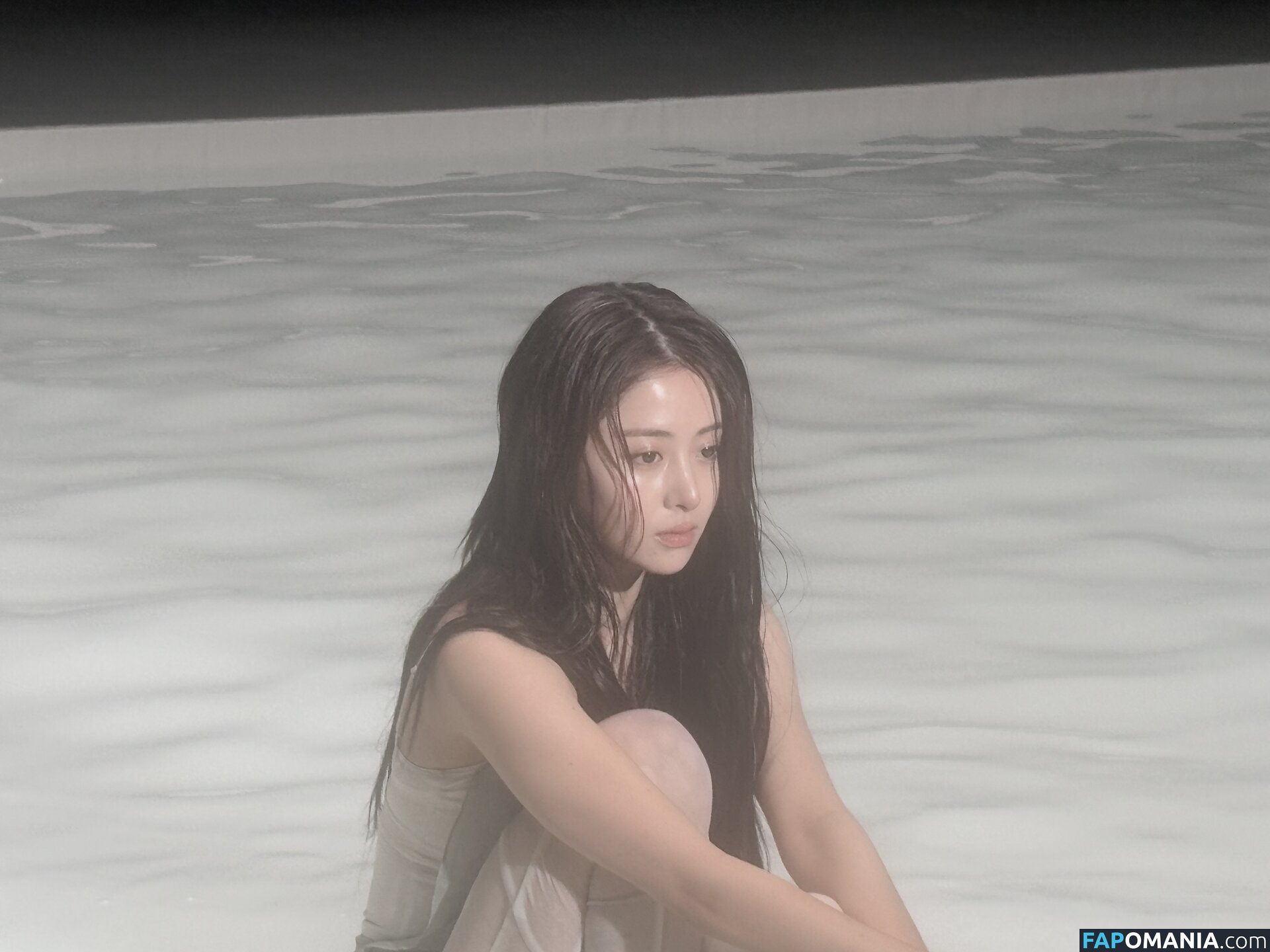 Huh Yunjin 허윤진 / LESSERAFIM / jenaissante Nud OnlyFans  Fotografie scursă #5