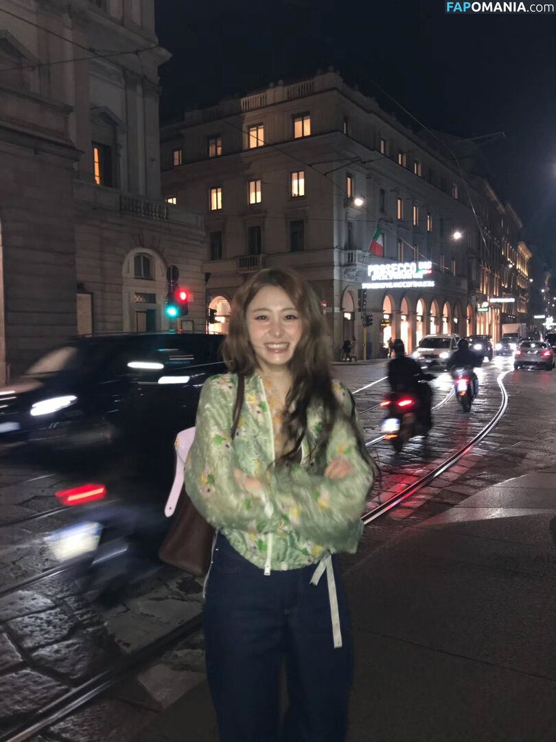 Huh Yunjin 허윤진 / LESSERAFIM / yunjin_lesserafims Nud OnlyFans  Fotografie scursă #20
