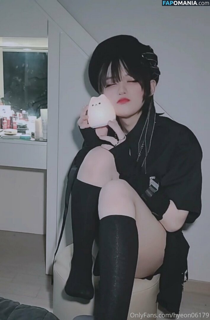 Hyeon06179 / Merudomu Nud OnlyFans  Fotografie scursă #10