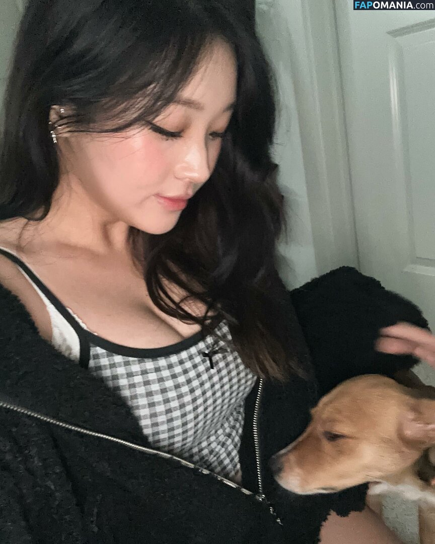 Aikuros / Hyoon Nud OnlyFans  Fotografie scursă #92