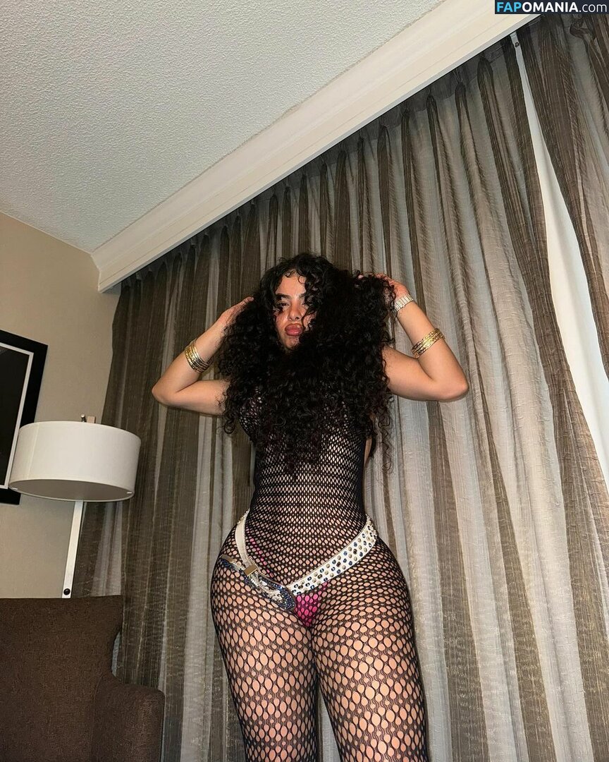 JoVianca Rodriguez / gianka / gianka14 / iamgianka / iamgianka14 Nud OnlyFans  Fotografie scursă #13