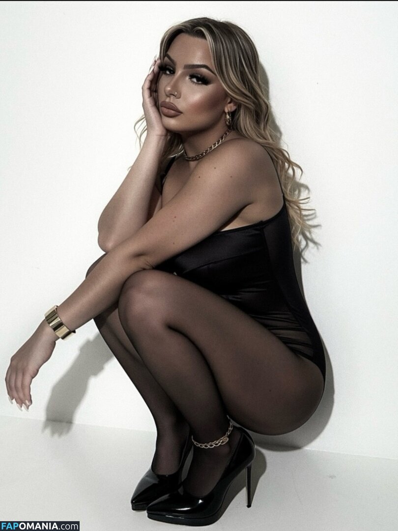 Iamsamvela / Samuela Cecchini Nud OnlyFans  Fotografie scursă #1