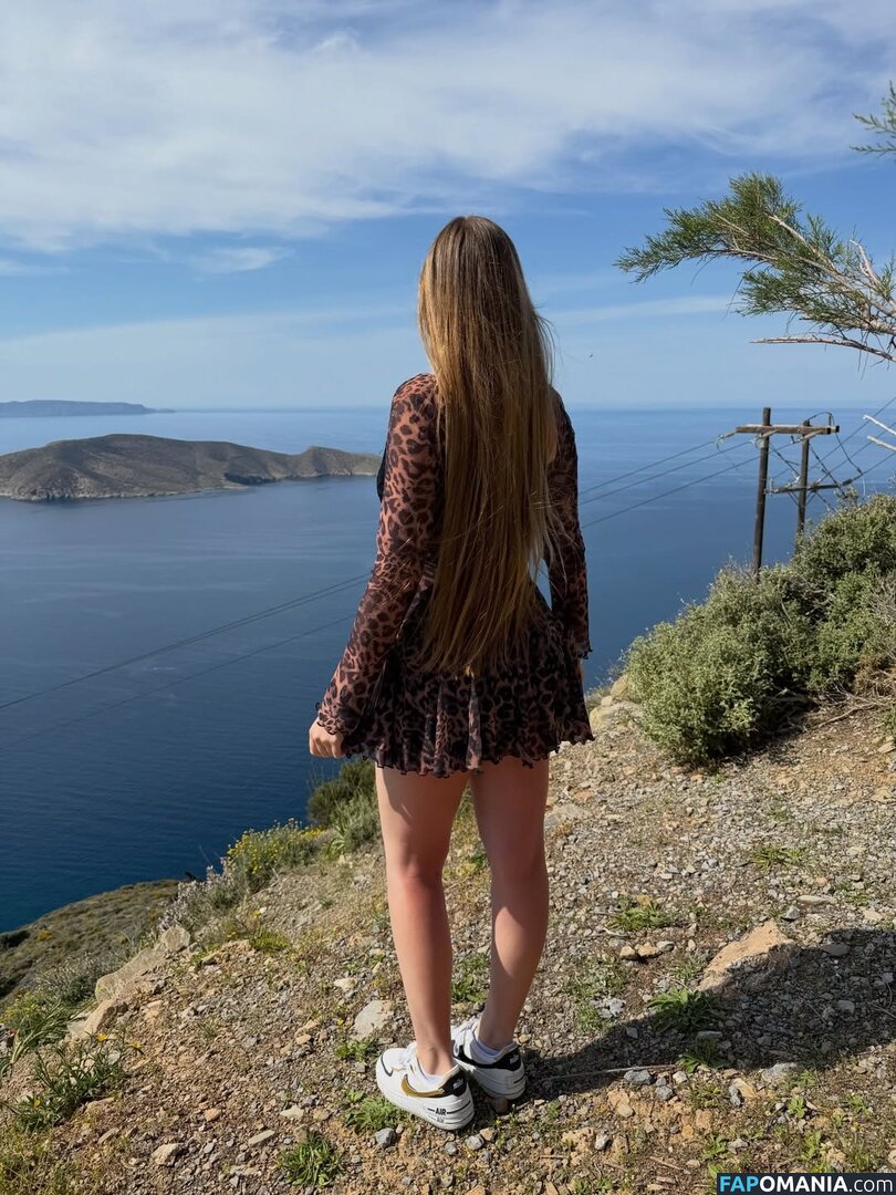 ich.tina / irltinax Nud OnlyFans  Fotografie scursă #4