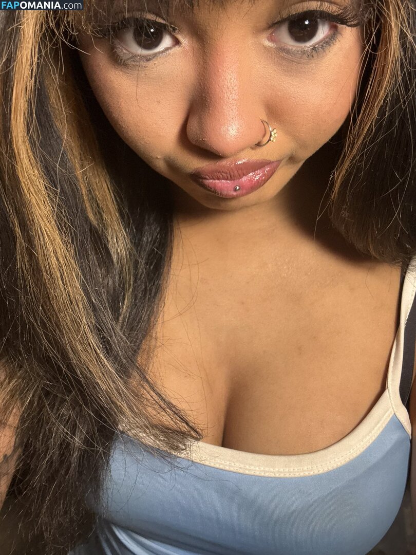 https: / ickysisterr / revoltingsister Nud OnlyFans  Fotografie scursă #2