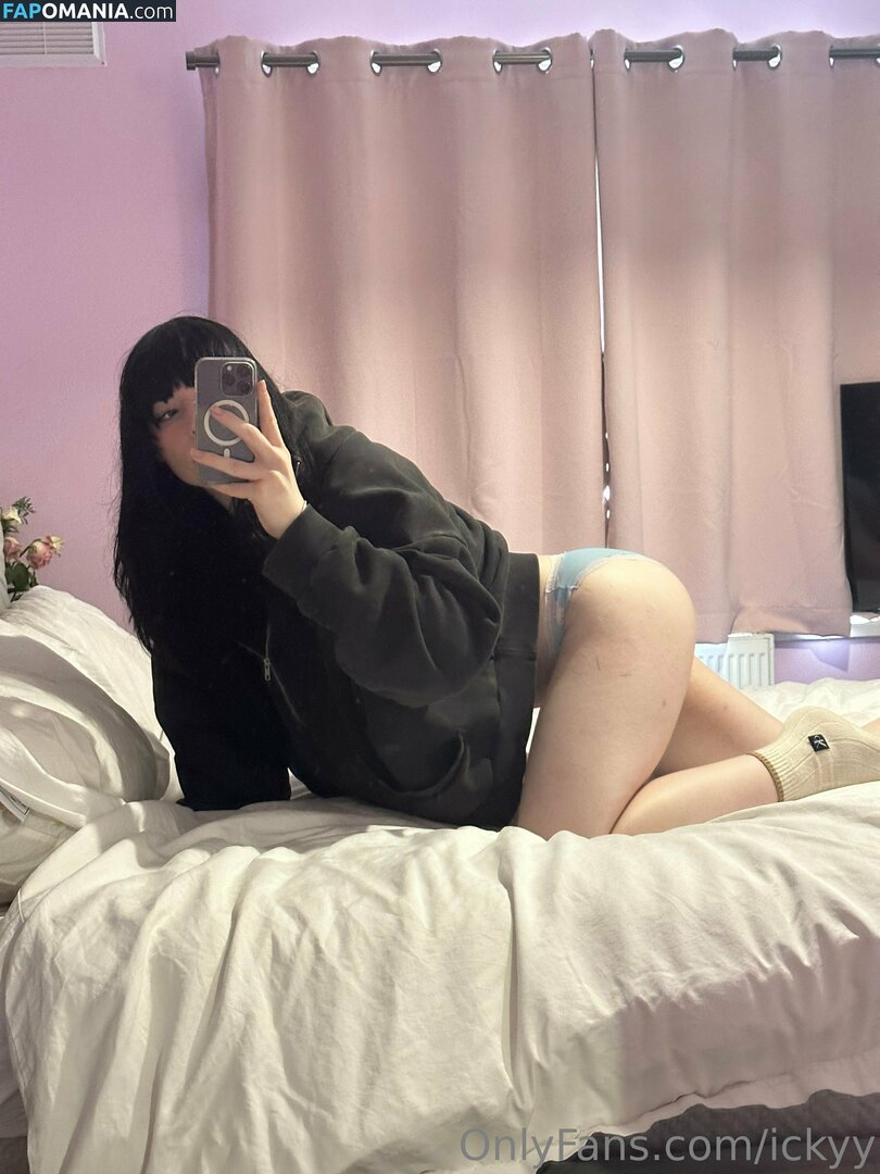 ickyy Nud OnlyFans  Fotografie scursă #51