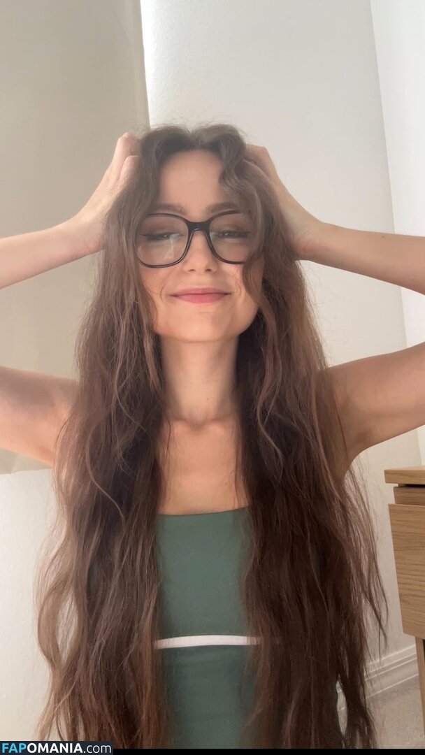 iiiZwerg Nud OnlyFans  Fotografie scursă #7