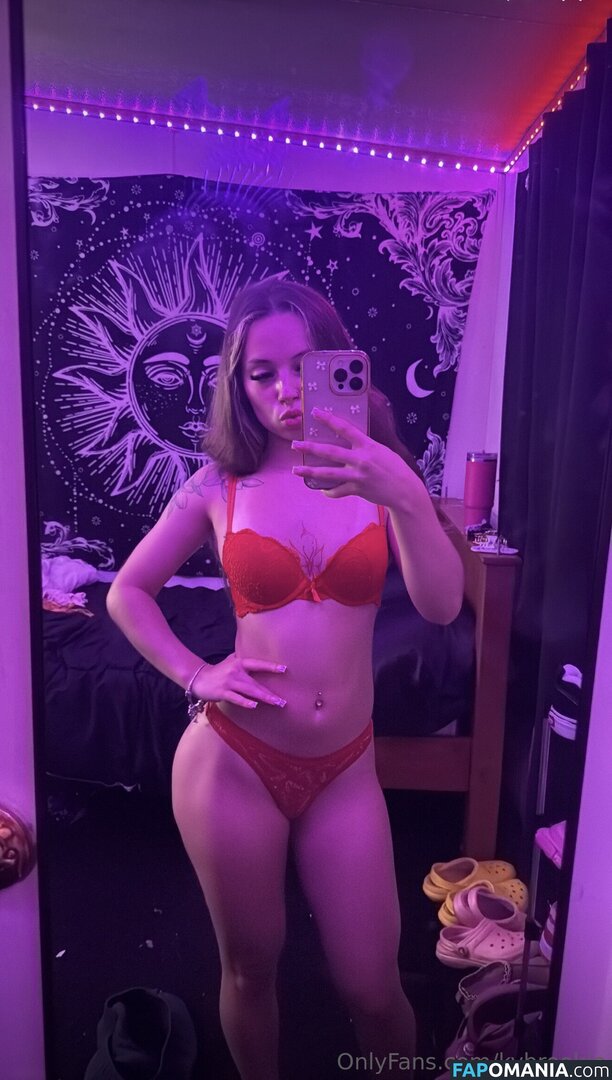 ilovekyliee / kybrookie Nud OnlyFans  Fotografie scursă #13