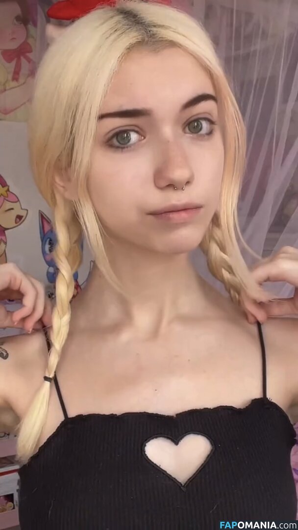 Iluvmeww / iluvmey Nud OnlyFans  Fotografie scursă #171