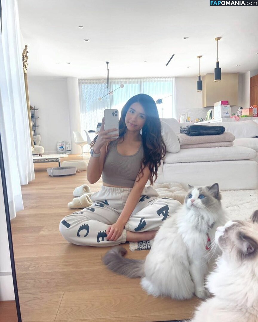imane / imane... / pokimane Nud OnlyFans  Fotografie scursă #5