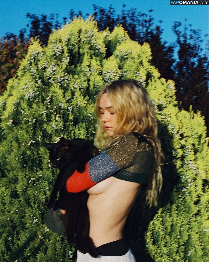 Imogen Waterhouse / https: / immywaterhouse Nud OnlyFans  Fotografie scursă #6