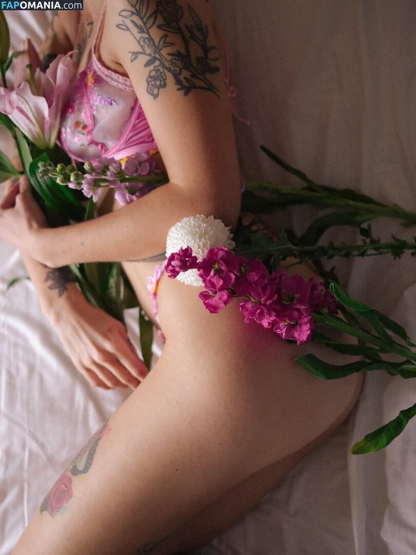 Imponderabile / imponderabile_ Nud OnlyFans  Fotografie scursă #4