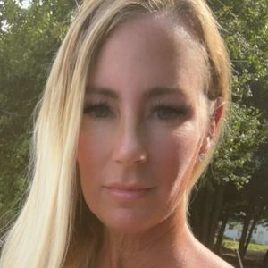 imthegirlnextdoor10