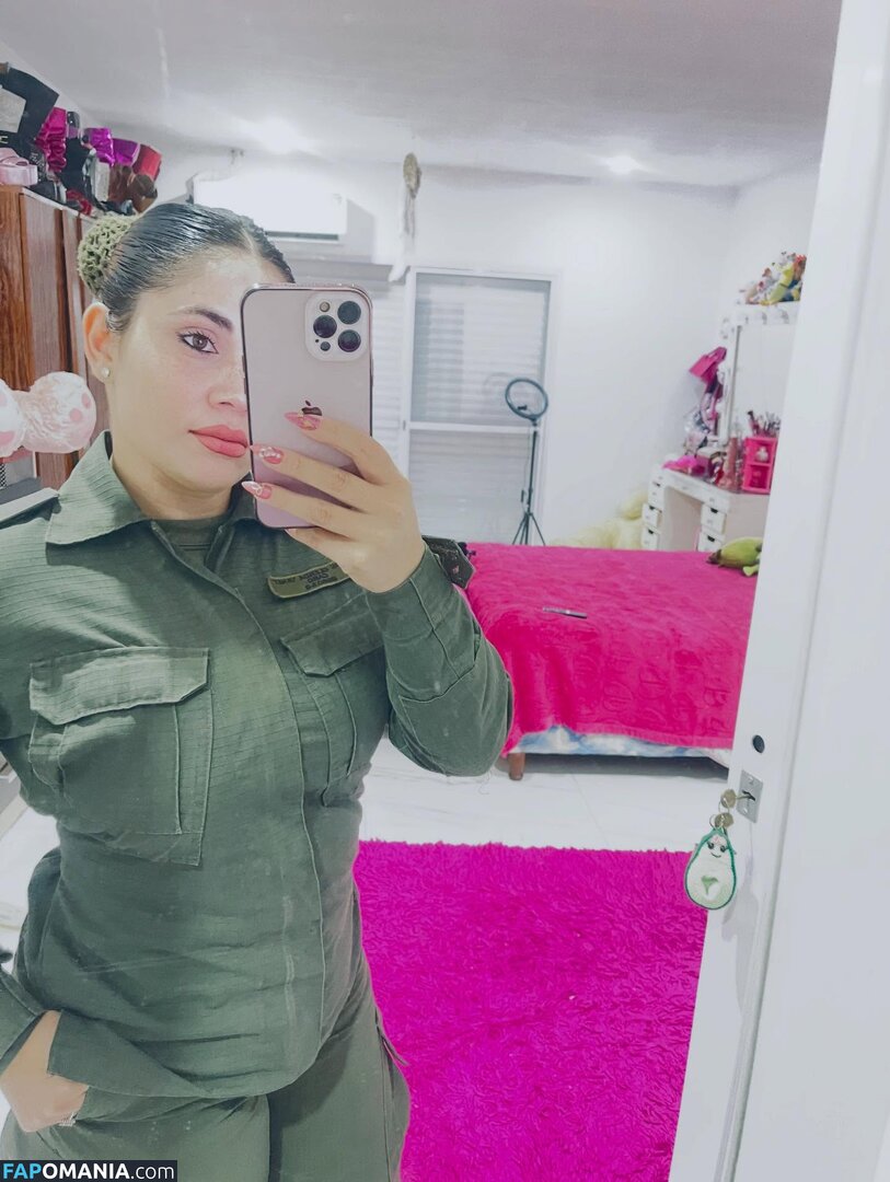 In And Out Uniform Nud OnlyFans  Fotografie scursă #77