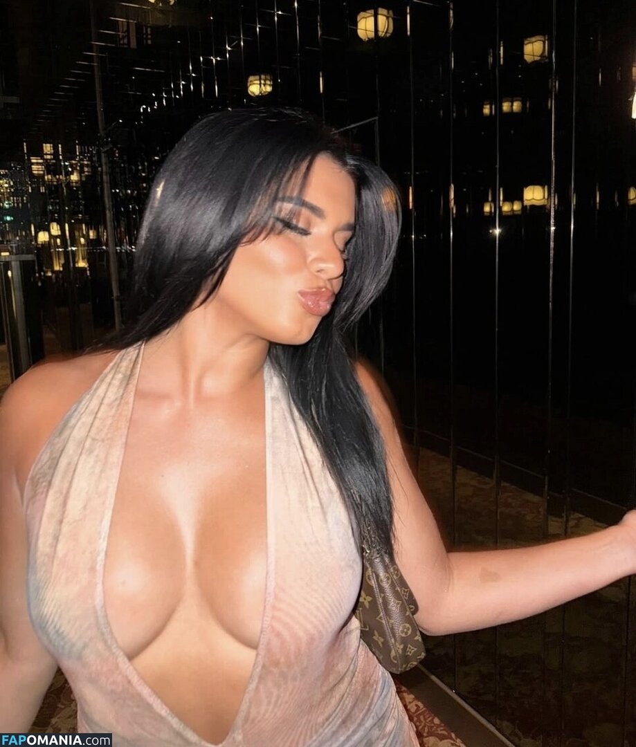 Ines Sberro / ines.sberro Nud OnlyFans  Fotografie scursă #8