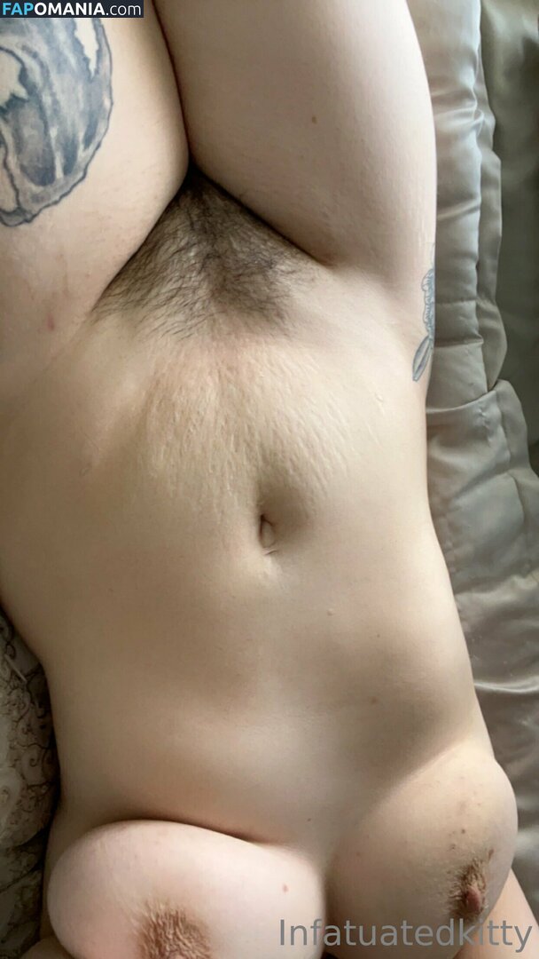 https: / infatuatedkitten / infatuatedkitty Nud OnlyFans  Fotografie scursă #3
