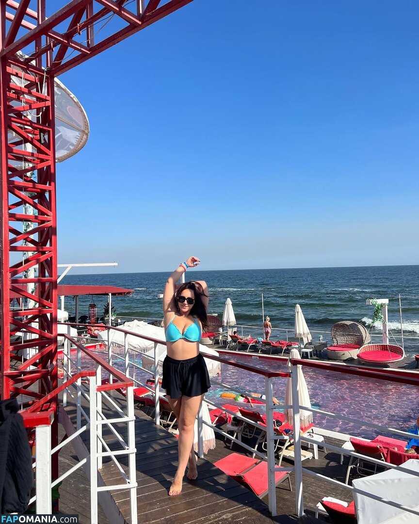 afinalove_model / inna_love69vip / innaluve Nud OnlyFans  Fotografie scursă #223