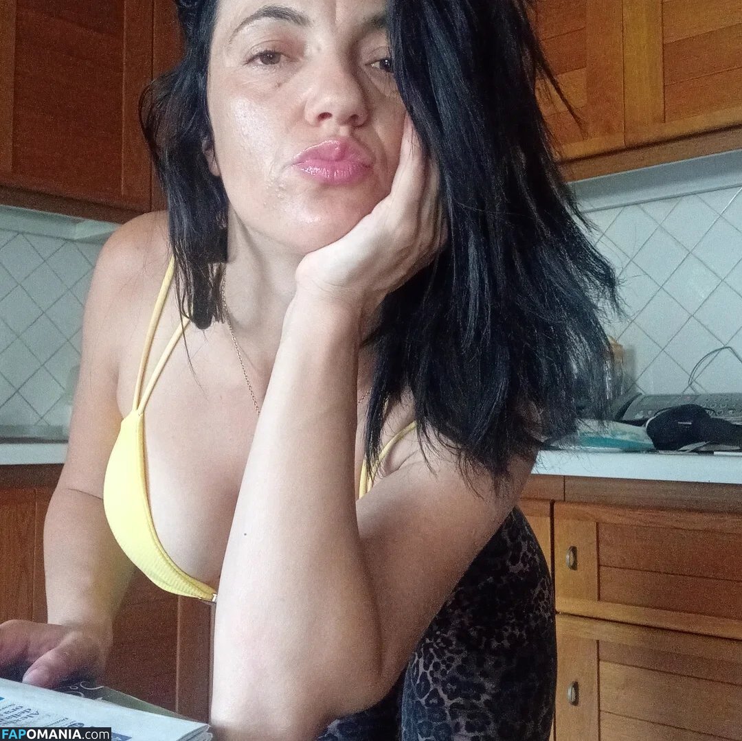 ella_ionela93 / ionela93 Nud OnlyFans  Fotografie scursă #1
