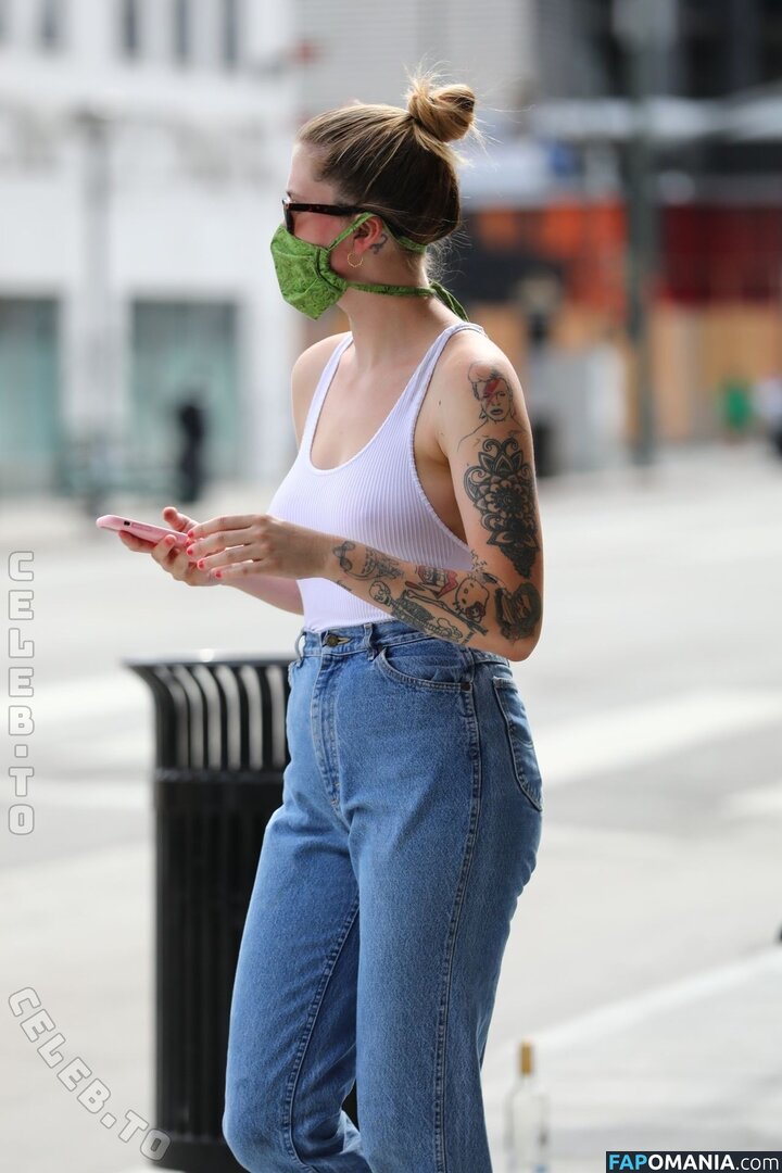 Ireland Baldwin / chloebaldwin... / irelandbasingerbaldwin / irelandirelandireland Nud OnlyFans  Fotografie scursă #235