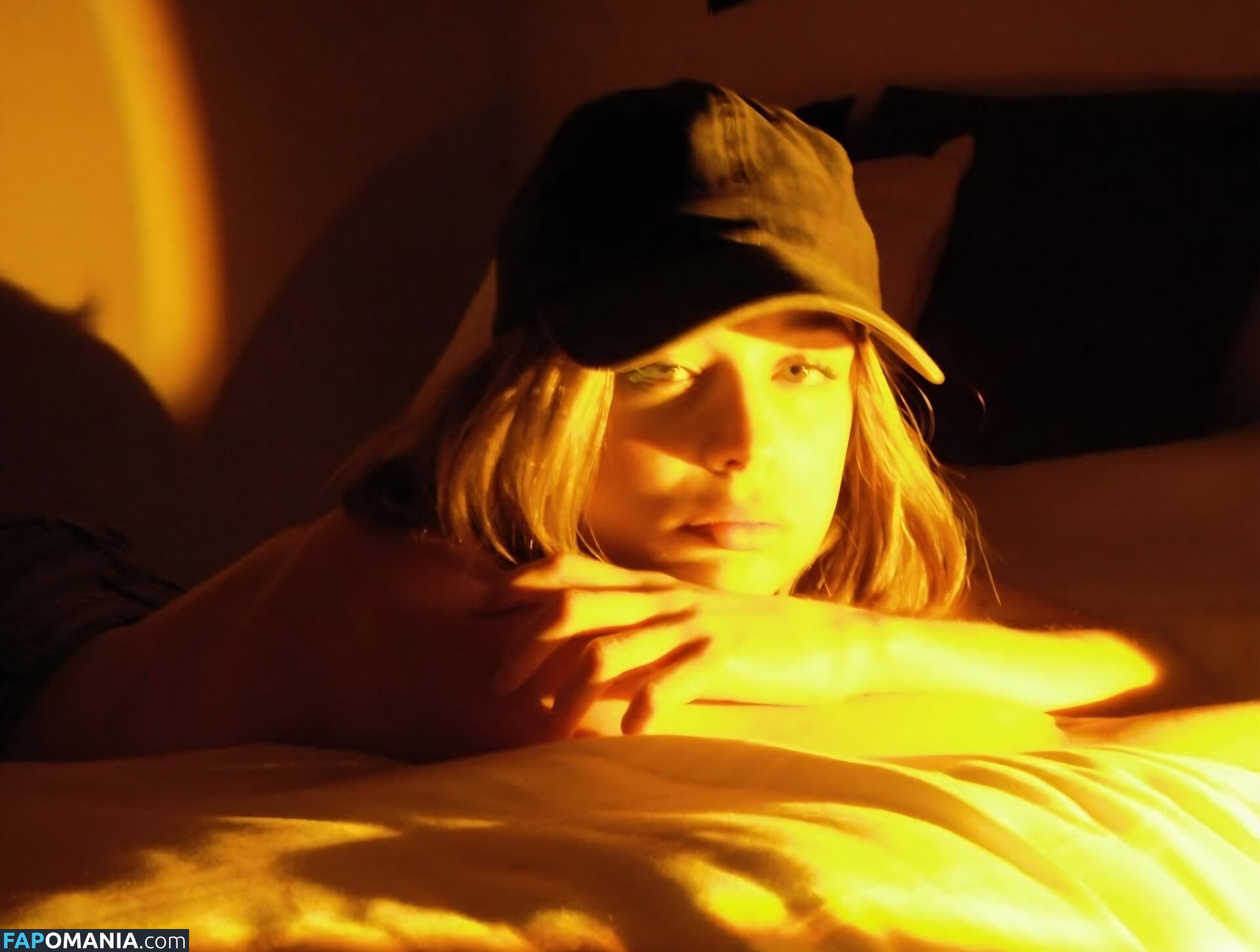 Iren Piontkovskaya / Irena Piontkovskaya / callmerena25 / irensophia Nud OnlyFans  Fotografie scursă #32