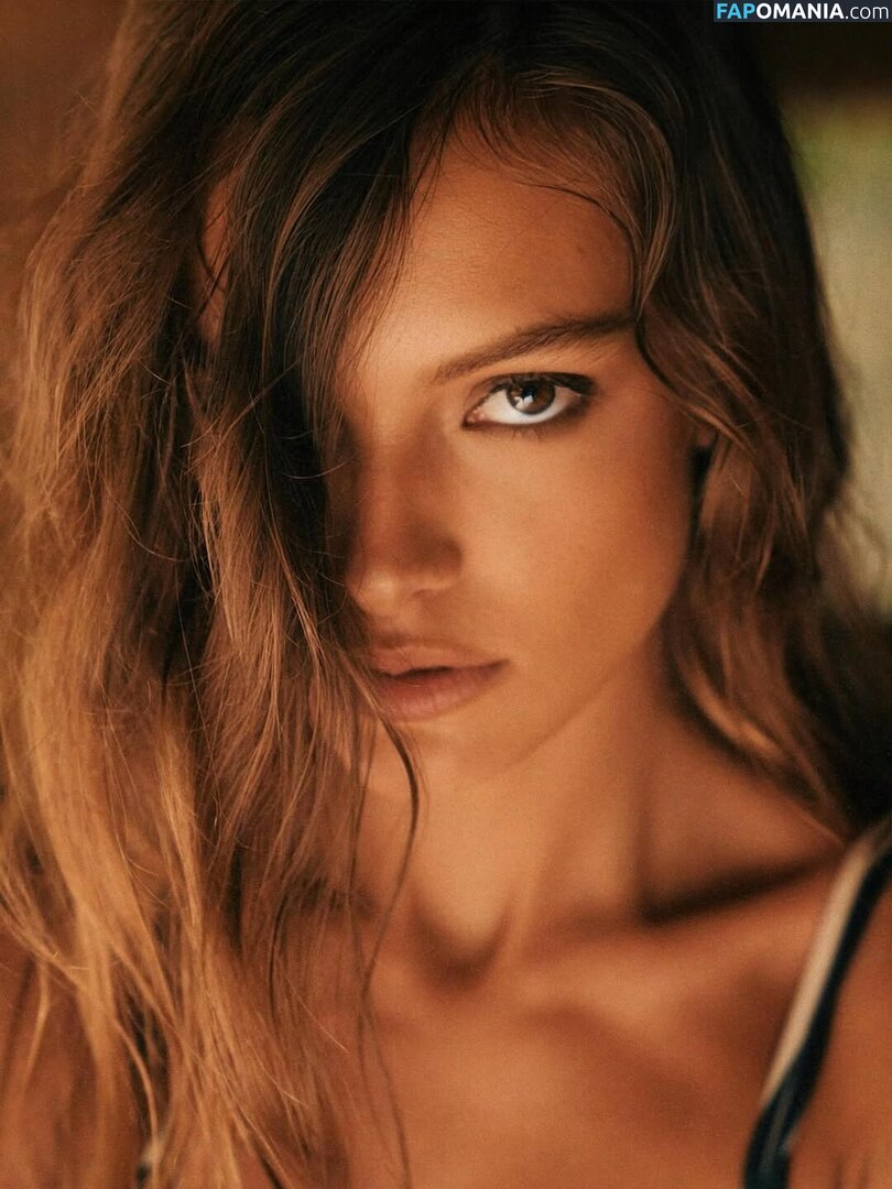 Irina Kovaleva / IrinaKovalev / https: / kovallevvva Nud OnlyFans  Fotografie scursă #34