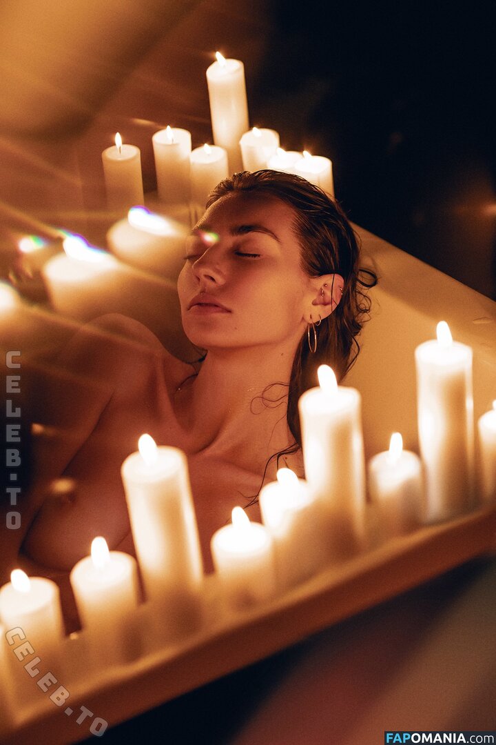 Irina Lozovaya / aireenel_ / aireenel_2 / https: / ireenel_ Nud OnlyFans  Fotografie scursă #1