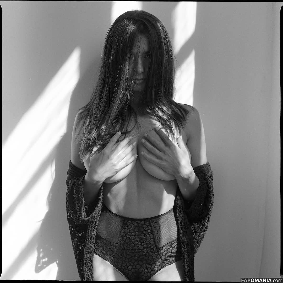Irina Verina / irinassolo Nud OnlyFans  Fotografie scursă #1