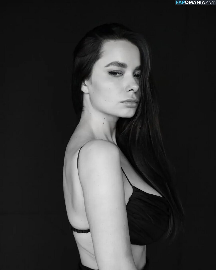 Irina Verina / irinassolo Nud OnlyFans  Fotografie scursă #6