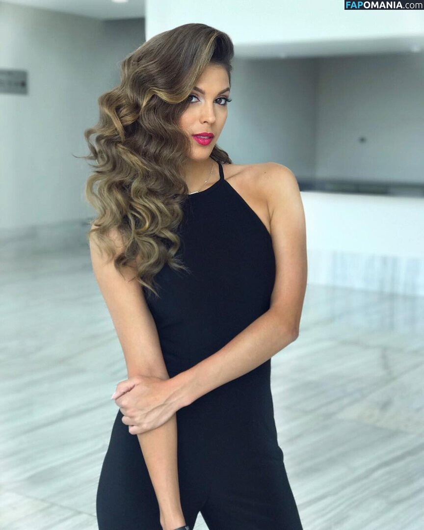 Iris Mittenaere / irismittenaere / summerxiris Nud OnlyFans  Fotografie scursă #13